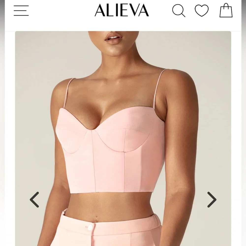 Alieva Carla structure Crop Top, soft pink, size small - Picture 3 of 15